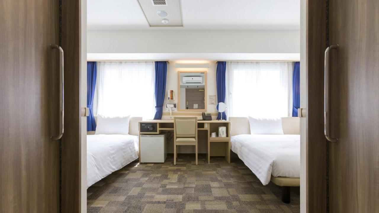 Toyoko Inn Tokyo Keihin Tohoku Sen Oji Eki Kita Guchi Exterior foto